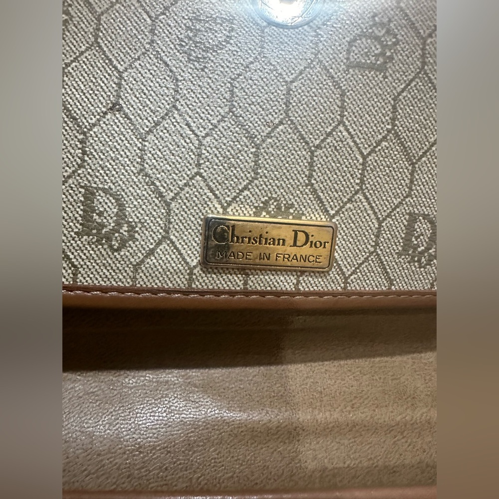 Christian Dior Vintage, Honeycomb, Coated Canvas Pouch w/added unbranded chain - Picture 9 of 13